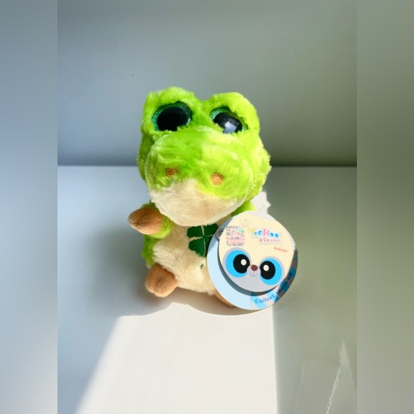YooHoo & Friends 5” Plush Smilee Alligator with Shamrock - Picture 6 of 6
